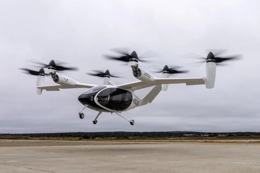 Aionics announces new funding, expansion into aviation